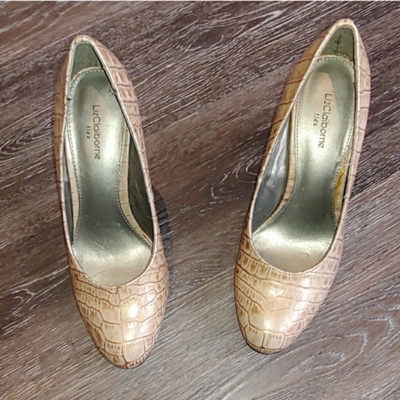 Liz Claiborne Alligator Print Pump Heels 8M - Picture 2 of 4